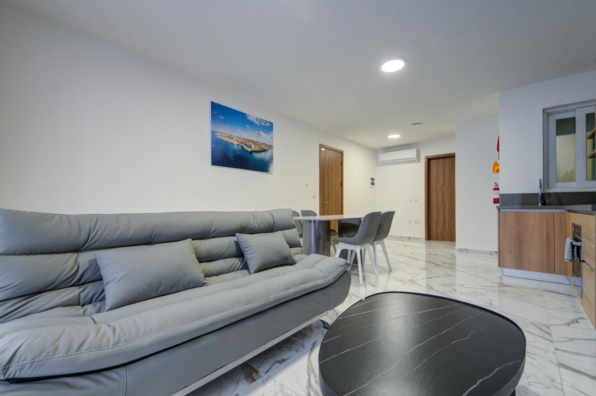 Apartment The St Pauls Bay Escape By 360 Estates St. Paul's Bay